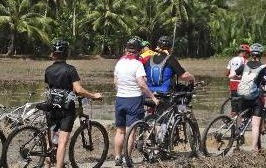 Fundraising cycle from Vietnam to Cambodia